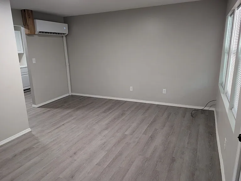 1036 S Wichita St #2 — Photo 2