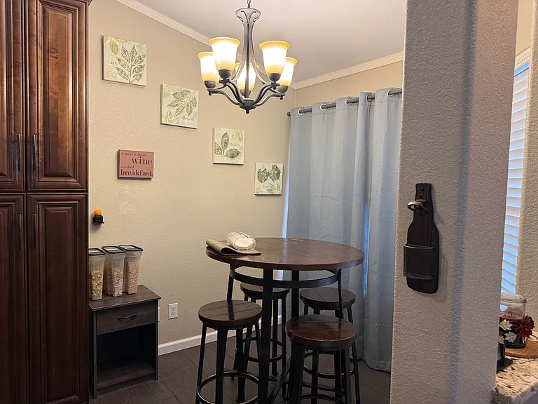 2058 S Voyager Dr — Photo 9