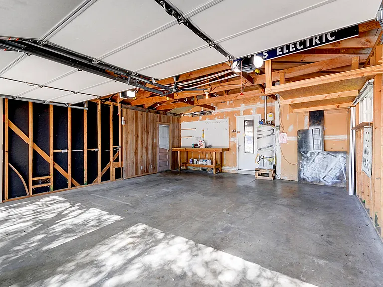 1316 Espejo St NE — Photo 28