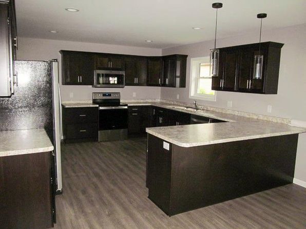 103-105 South Prospect Street, Montfort, WI 53569