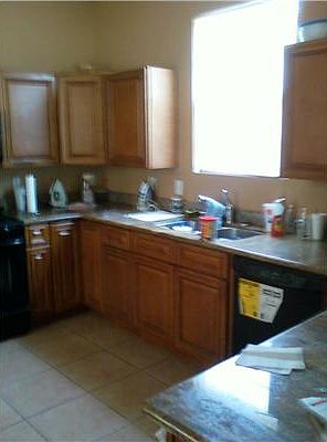2nd image of 2428 Hamilton St