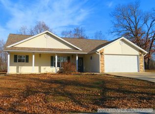1677 Oak Bend Rd, Sunrise Beach, MO 65079