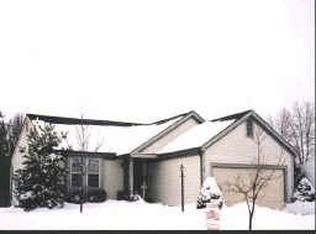 8371 High Ridge Dr, Powell, OH 43065