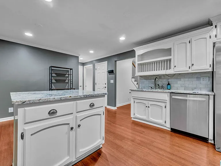 5501 Heath Row Dr — Photo 15