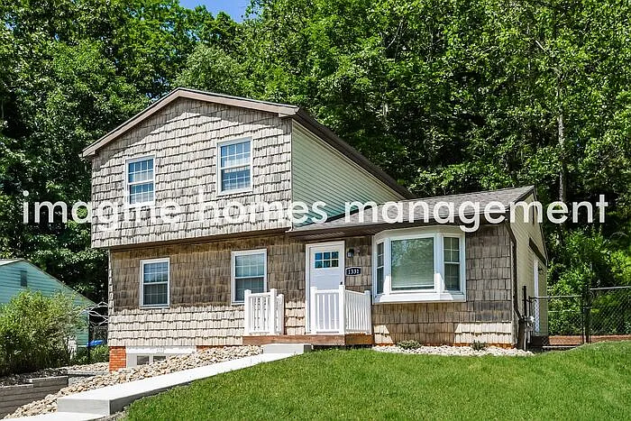 1331 Cavitt Rd — Photo 2