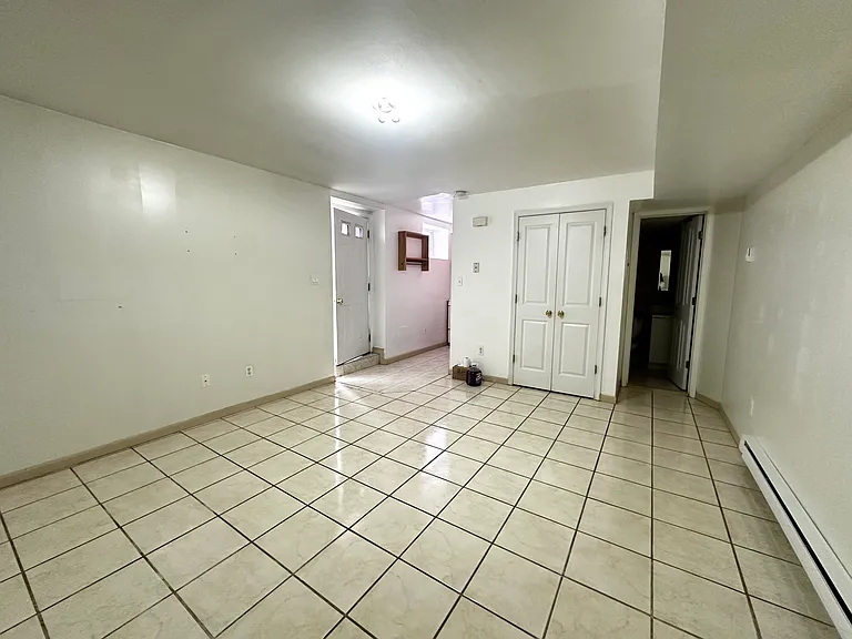 51 Benson St #2 — Photo 4