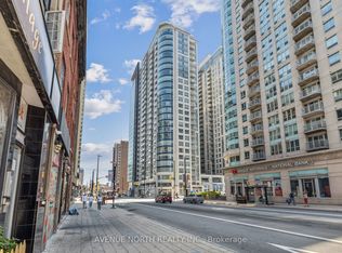 242 Rideau St #2604, Ottawa, ON K1N 0B7