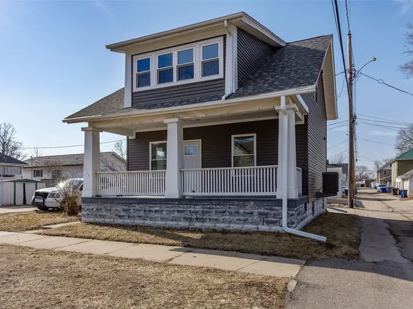 514 9th St NW, Cedar Rapids, IA 52405