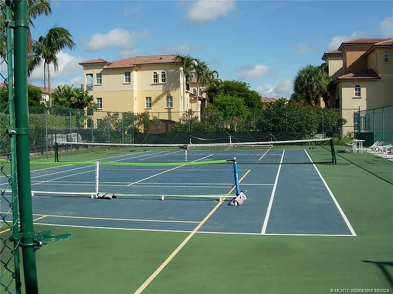 7410 S Ocean Dr #605 — Photo 3