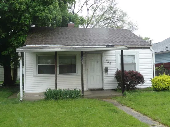 1024 W Lusher Ave, Elkhart, IN 46517