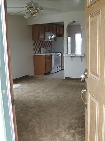 1st image of 420 S Evans St APT 3