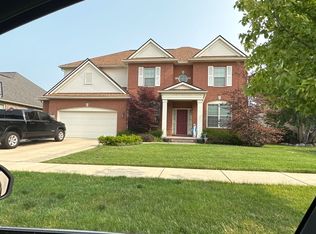 17871 Eider Dr, Clinton Township, MI 48038