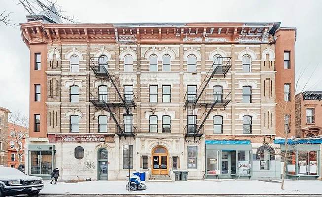 Rented by Rentopia | media 21