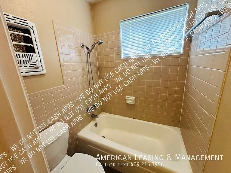 4417 Willowglen St — Photo 12