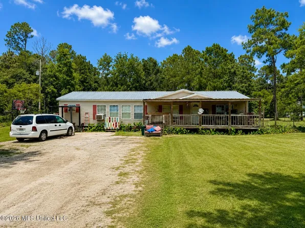18206 Robinson Rd, Gulfport, MS 39503