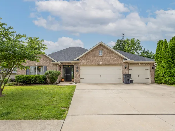 4004 Eagle View Ct, Columbia, MO 65203