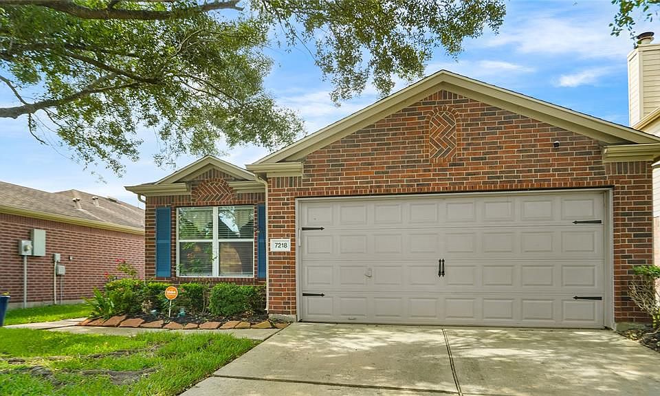 1st image of 7218 Wisteria Chase Pl