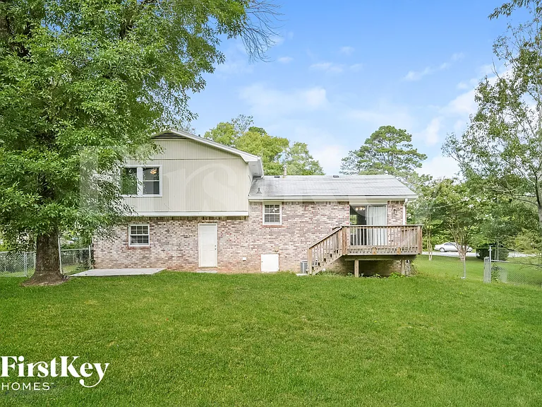 939 Ray Dr NW — Photo 14