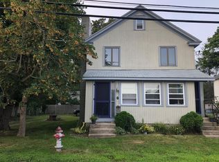 9 Ferry Ln #1, Barrington, RI 02806