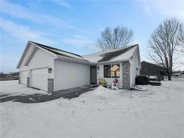 2515 Ridgewood Street, Menomonie, WI 54751
