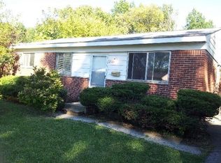 6747 Gloria St, Romulus, MI 48174