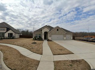 407 Camellia Dr, Royse City, TX 75189