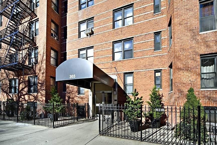 1st image of 305-313 W 18th St #1F