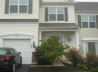 1855 Hemming Way S, Whitehall Township, PA 18069