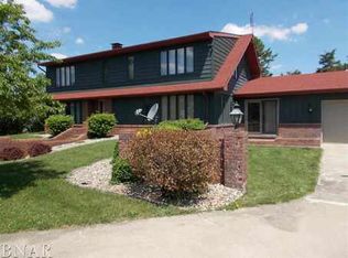 10104 N 900 East Rd, Chenoa, IL 61726