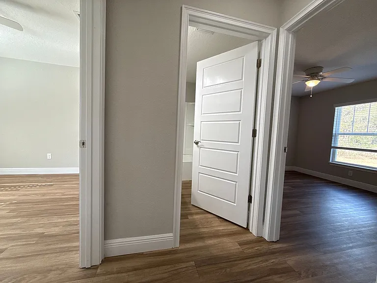 309 Locust Rd — Photo 17