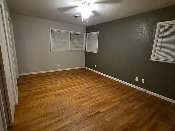 4th image of 1814 Hondo St