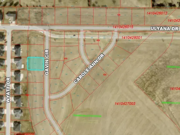 152 Gavin Cir, Peosta, IA 52068