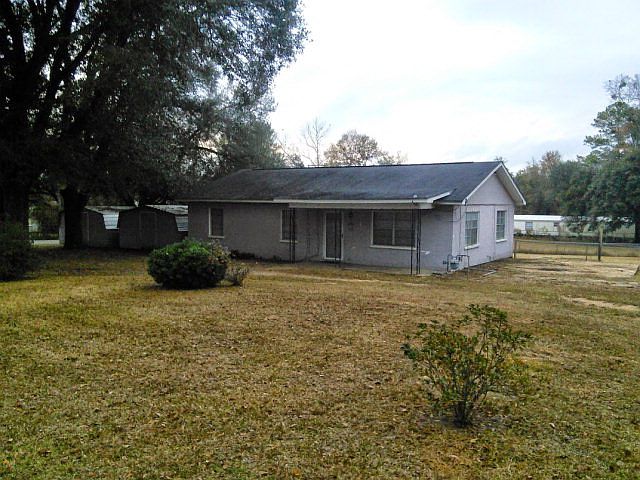 2nd image of 20011 Wallace Ln