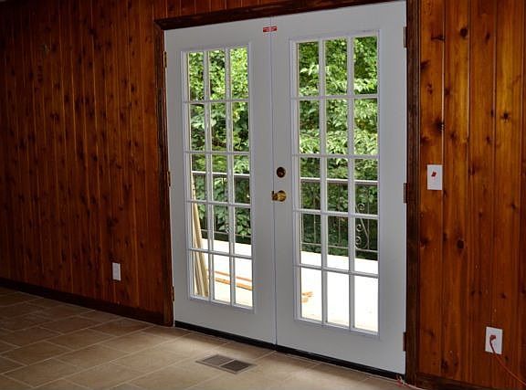 3rd image of 4771 Highland Grv NE