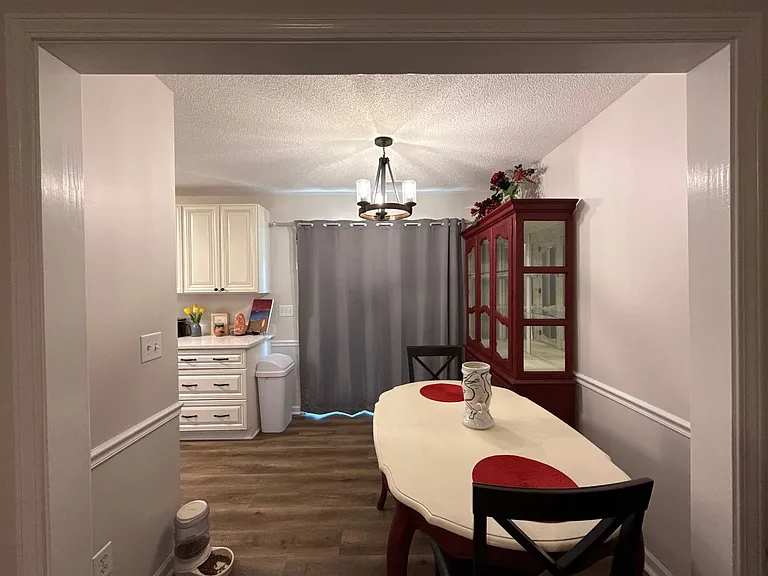 1653 Dawson Ct — Photo 4