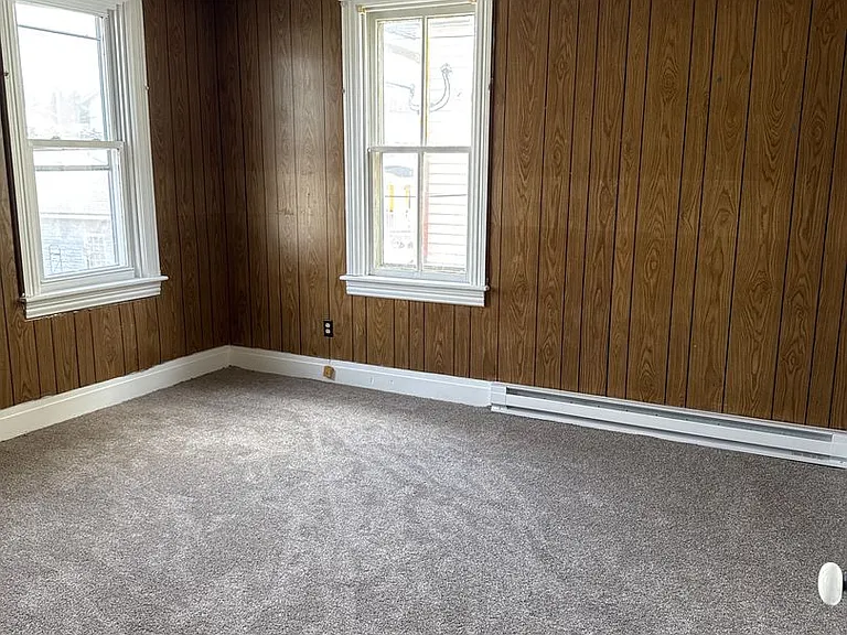124 Pershing Ave — Photo 7