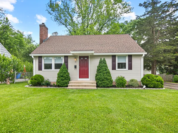 66 Fisher Road, Middletown, CT 06457