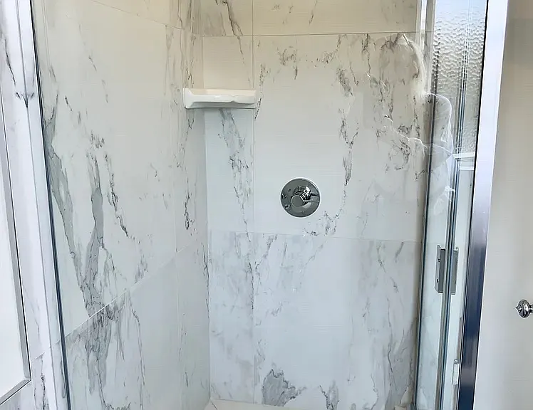 745 S Plymouth Blvd #3 — Photo 14