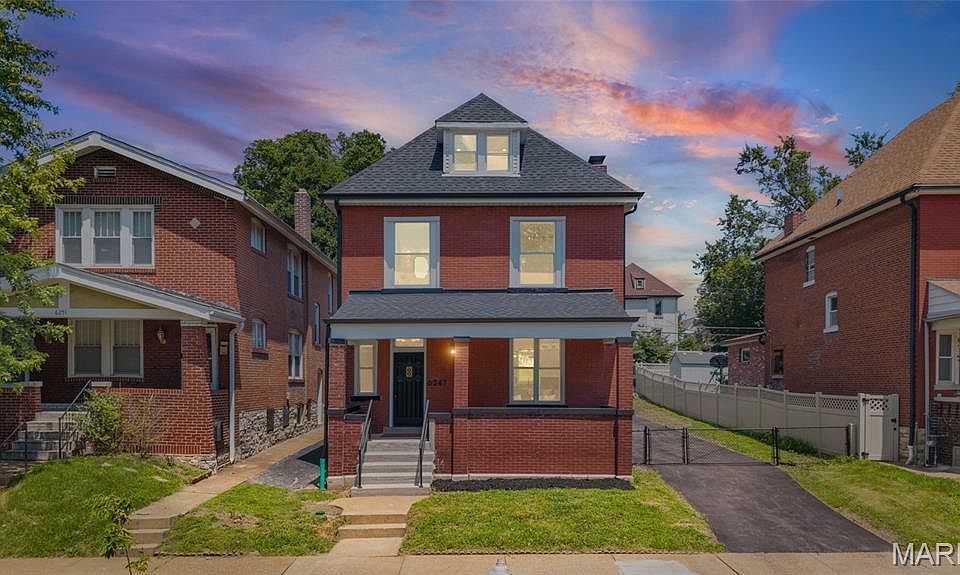 1st image of 6247 Magnolia Ave
