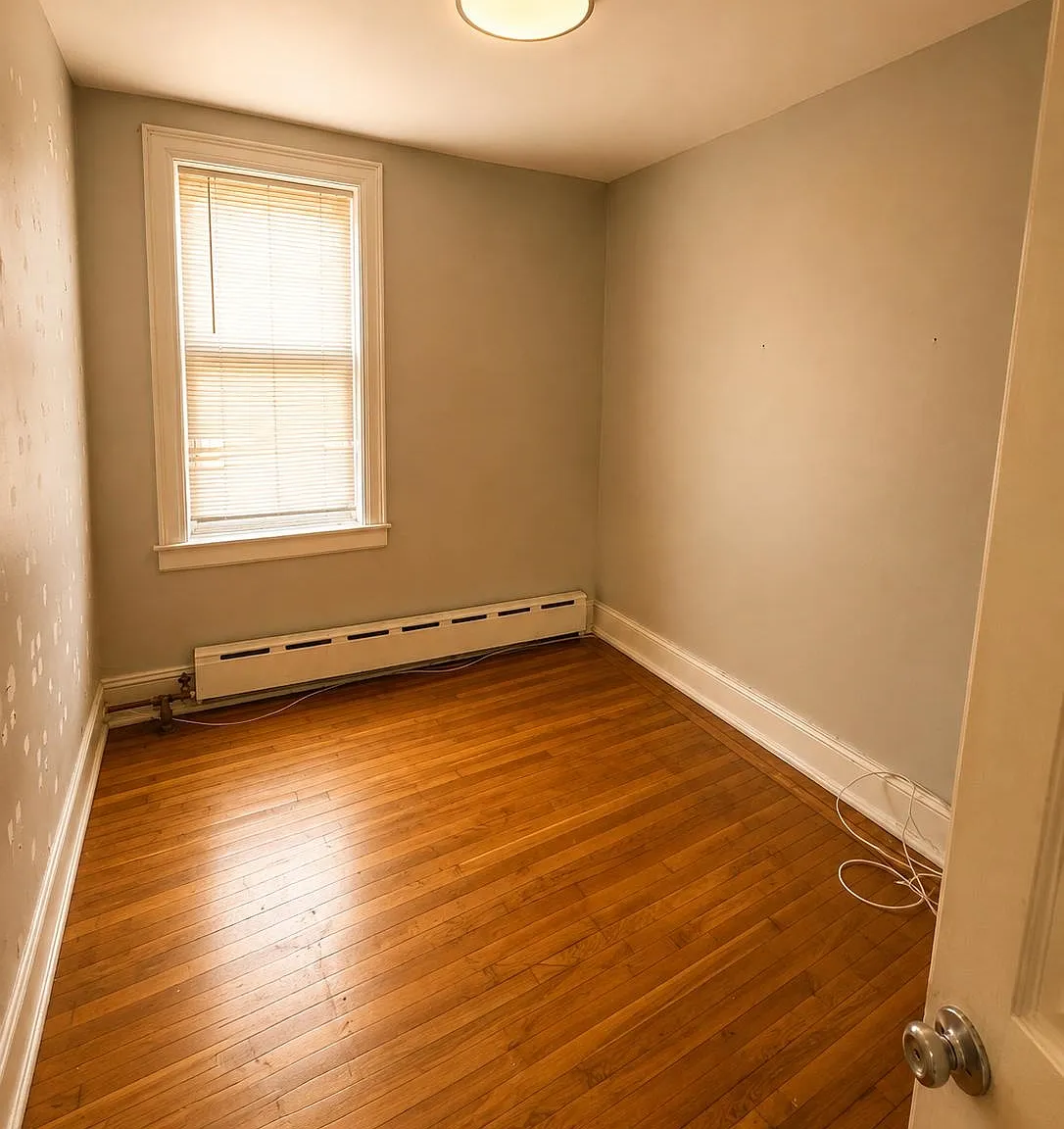 4 bed, 1.0 bath, $2,900 — Photo 3