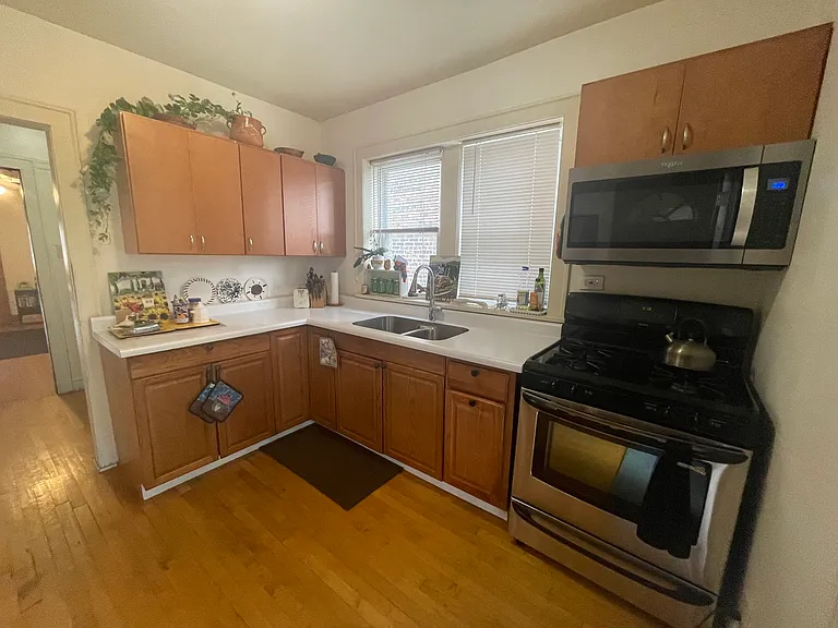 6428 S Langley Ave #4 — Photo 9