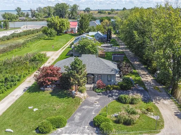 19255 Lower Thames Ln, Lakeshore, ON N0P 2L0