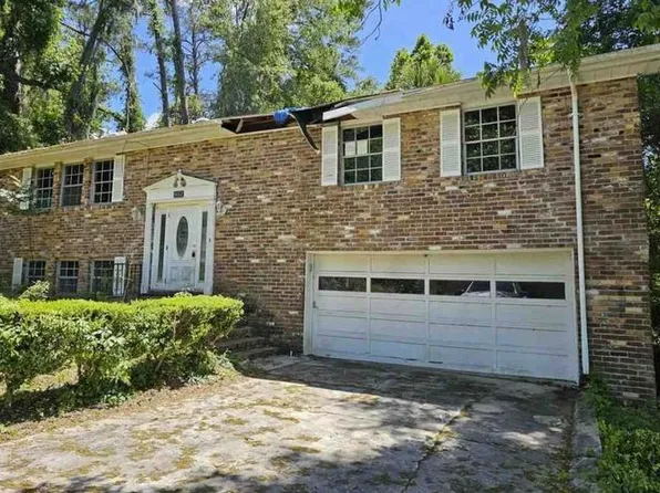 802 NW Palm Dr, Lake City, FL 32055