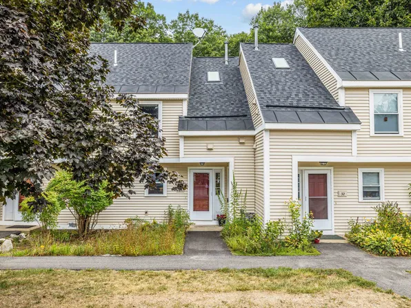 34 Modena Drive, Concord, NH 03303