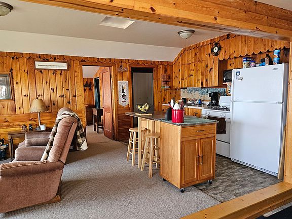 4th image of 44698 Bittners Point Rd