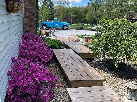 North side towards Nicola Dr