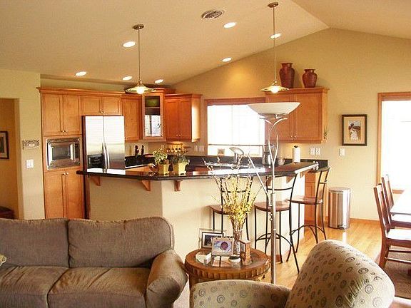 Kitchen w/ Granite c/Topos 