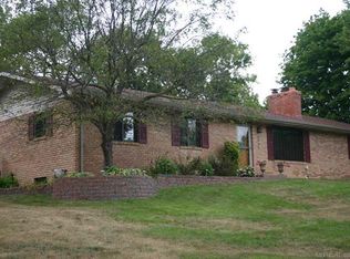 2890 Harvey St, Rochester Hills, MI 48309