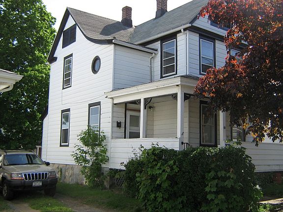 3rd image of 13 Parry Ave