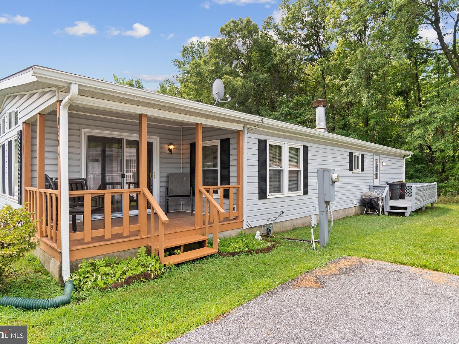 1304 Blakewood Ct, Dundalk, MD 21222 Zillow